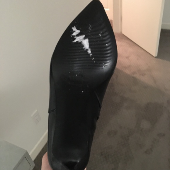 Boots - Picture 4 of 4